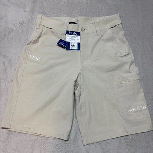 HUK Next Level 10.5" Fishing‎ Shorts Men’s M Beige Performance Stretch Cargo NWT